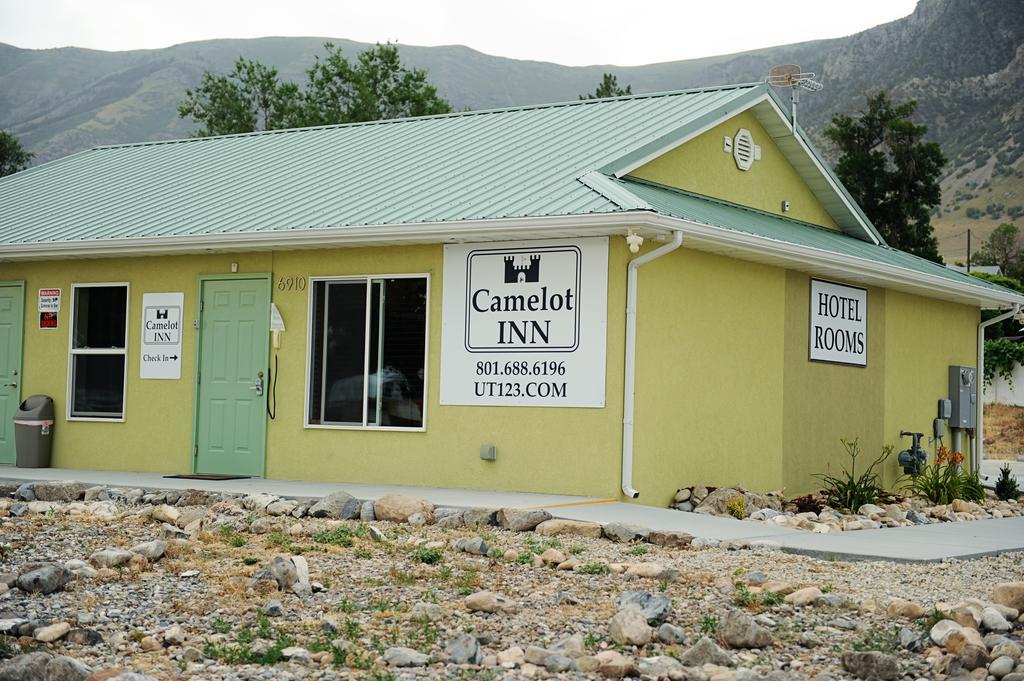 Camelot Inn At Honeyville Εξωτερικό φωτογραφία